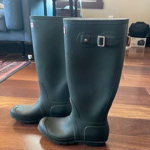 Hunter forest green tall women’s original rainboots